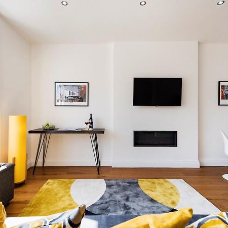 شقة Bright And Modern Earls Court Gem لندن المظهر الخارجي الصورة